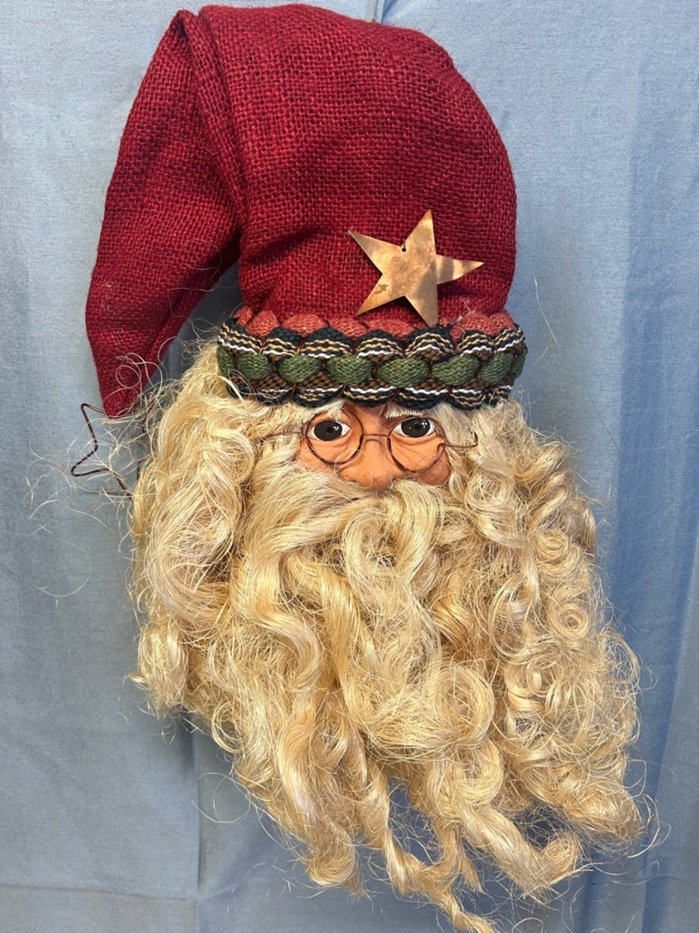 Rustic Red Santa Head Wall Hanging - Holiday Home Decor